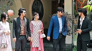 গরিব চাকরের জন্য যখন হেলিকপ্টার আসে।