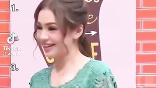Clip of five funny moments to reduce e girl