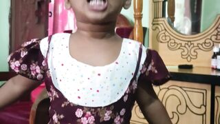 আনিসা যখন একটি ছড়া বলে।