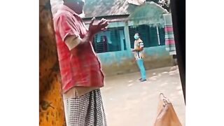 ???? ভিক্ষুকের কান্নায় হাসতে হাসতে শেষ!