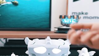 This Game Card Chest Reacts To Your Voice!