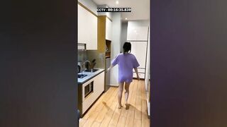 A  girl flirt with the plumber# #plumber #girls