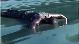 why dead body float in sea?