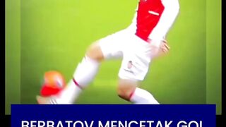 Berbatov adalah penganut paham bahwa sepak bola adalah tentang efisiensi dan estetika, bukan sekadar lari tanpa arah