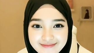 Hijab close up p