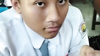 kayak kenal tapi siapa ya