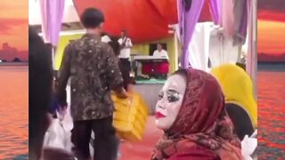 serba serbi kondangan