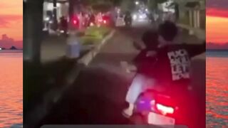 gak mat* sekalian itu
