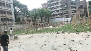 লালবাপুরান থানায় গরু ছাগলের হাট