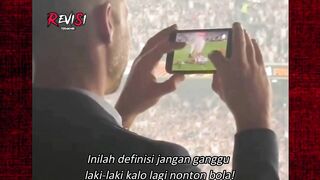 Demi rekam momen Aston Villa rayakan juara, Pangeran Williams tolak panggilan masuk!