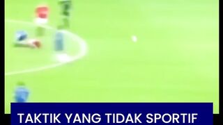 Intensitas klasik sepak bola era 90-an!