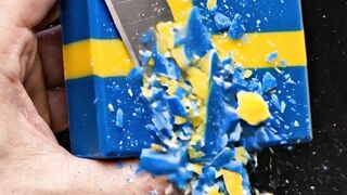 Sweden Flag Soap Crumbles Like Gold ????????✨ #shorts