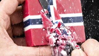 Norway Flag Soap Crumbles Like Frost ????????❄️ #shorts
