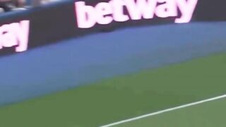 THE KING OF ASSISTS IN THE ENGLISH LEAGUE