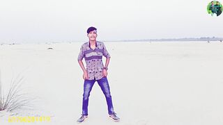 মন দিলাম প্রাণ দিলাম আর কি দেবো রে ডান্স
