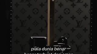 trofi piala dunia
