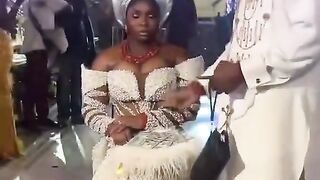 Bride Wedding Tradition To Get Money From Groom