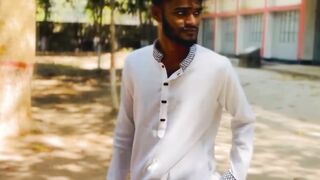 সুন্দর লাগে নি