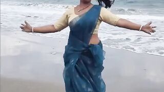 Kaise Ghar Jaau Sharmau Ghabrau