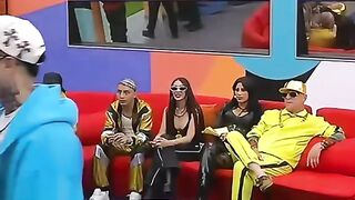 [Clip] El Videos De Naim Darrechi y Katy Cardona “la blanquita X VIDEOS