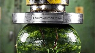 The torture of the hydraulic press on watermelons! ???????? What happened in the end...