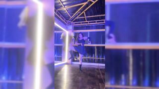 Indian Girl Anshu Jaiswal Dance 13