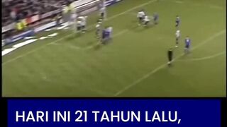 Momen ini selalu diingat karena keberhasilan Newcastle mengatasi ketidakadilan di lapangan