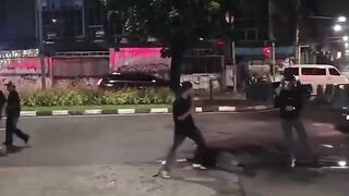 Aksi pengeroyokan brutal kembali