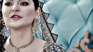 Best_moment_❤️????????#photography_#haniaaamir_#fahadmustafa_#love_#emotional_#trending_#explore(360p).mp4