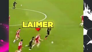 Wasit lagi melawak atau emang aturannya yang ambigu? ???? Dua kejadian handball yang jelas, tapi nggak ada penalti! ????⚽️