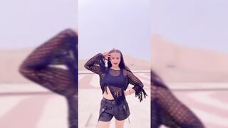 Indian Girl Khushi Khan Dance 10