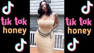 HOT LATINA BABE TIKTOK DANCE CHALLENGE