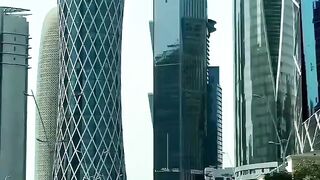 Dubai vs Qatar