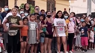 Pobre hombre, choco el carro