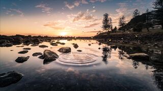 Lago  por do sol