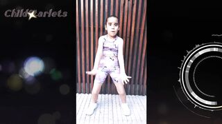 She like to dance all the days