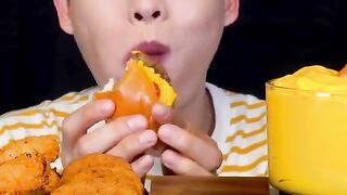 McDonald’s Triple Cheeseburger Nuggets Cheese Stick MukBang~!!