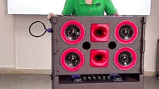 Hi fi speakers