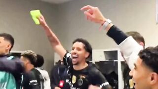 "Arsenal memburu trofi UCL pertama mereka. PSG ingin menegaskan dominasi beruntun. Ini adalah final ideal musim ini!"