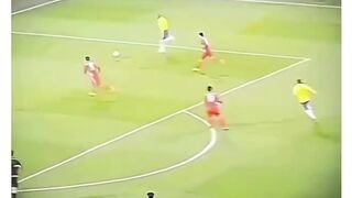 Maicon dengan gol ikonik nya 2010