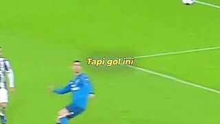 Satu Kesalahan Kecil yang Berujung Gol Salto Ikonik Cristiano Ronaldo