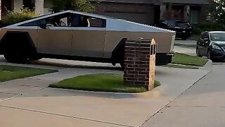 Tesla Cyber Truck Reverse Drive