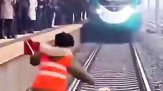 10_People_Who_Gave_Animals_a_Second_Chance_✨????_Part_24