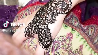 Best Trendy Mehndi designs