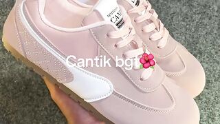 SOVELLA Bellarie Sepatu Sneakers Wanita Simpel Ringan Kekinian Sepatu Tinggi Wanita