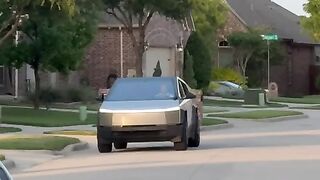 Tesla Cyber Truck Drive