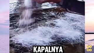 Melapisi Kapal Agar Kuat Fiberglass! versi bola88