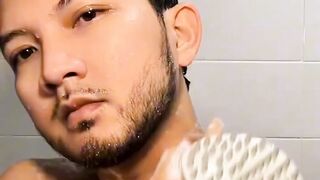 ASMR mandi pakai Sikat mandi