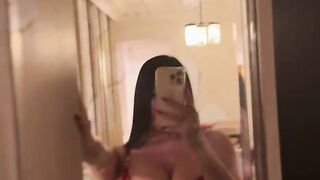 Part 2 footage of Daphne Joy taking BBC in Diddy’s room
