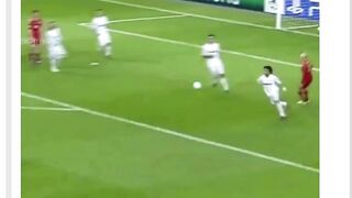 Setuju nggak kalau Marcelo adalah salah satu bek kiri paling skillful dalam sejarah sepak bola? ????????